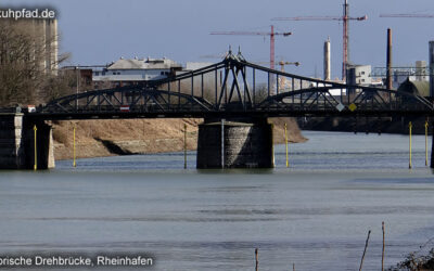 Historische Drehbrücke Krefeld