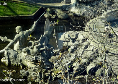Teutonen Brunnen Düsseldorf