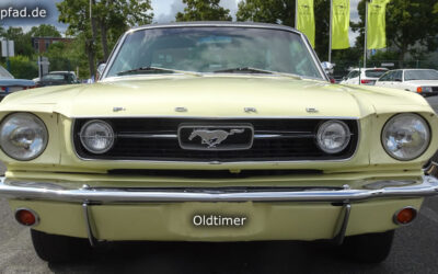 US Car and Bike Show