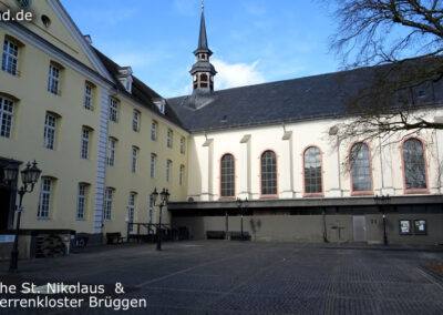 Kirche und Kreuzherrenkloster Brüggen